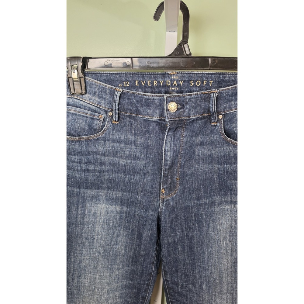 WhiteHouseBlackMarket The Everyday Soft Mid Rise Dark Wash Boot Jeans Size 12 - Picture 3 of 9